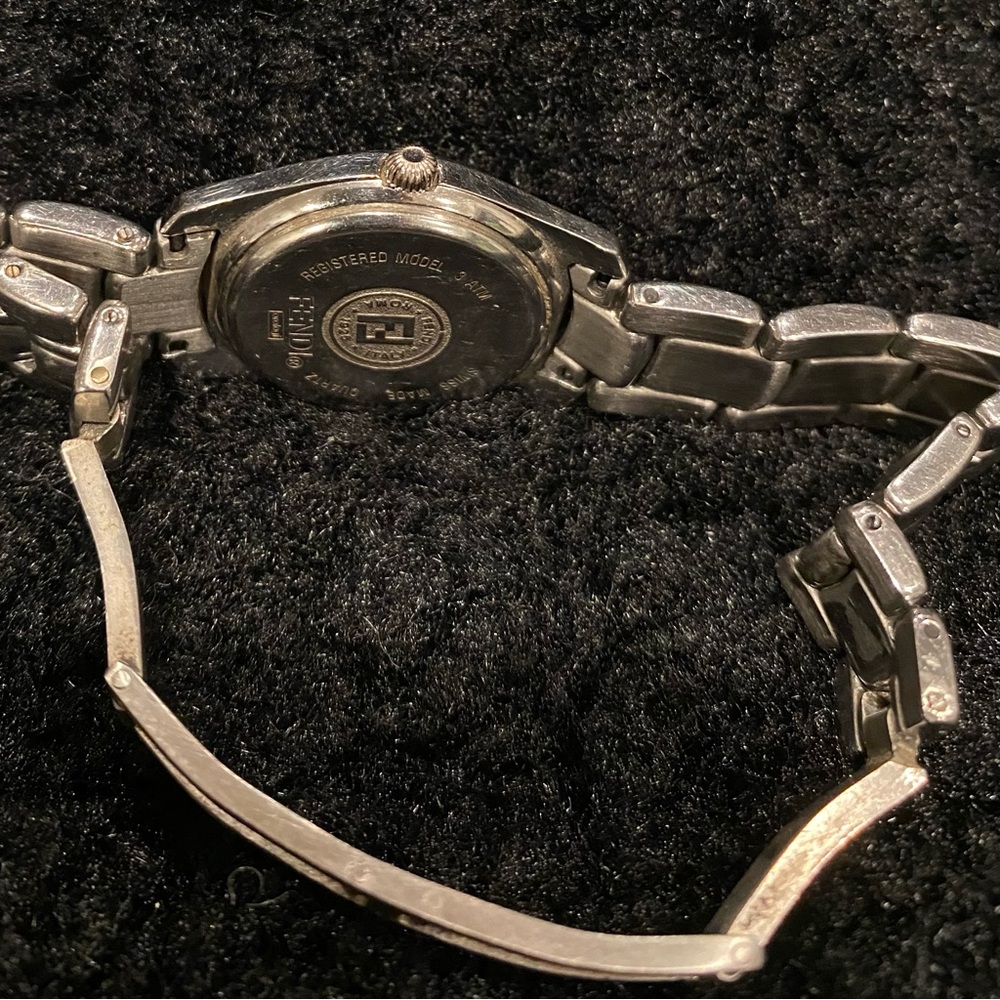 Vintage Fendi Orologi Watch View 5